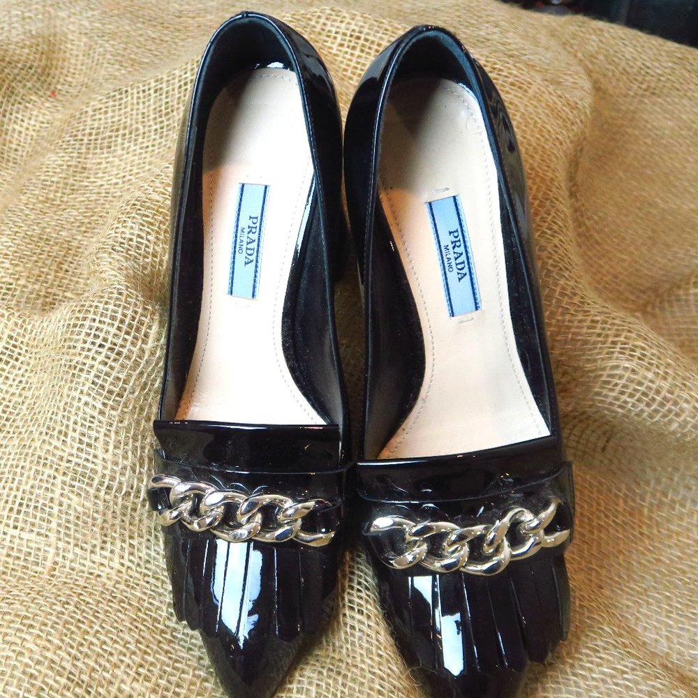 PRADA PATENT LEATHER STACKED HEEL LOAFER W CHAIN